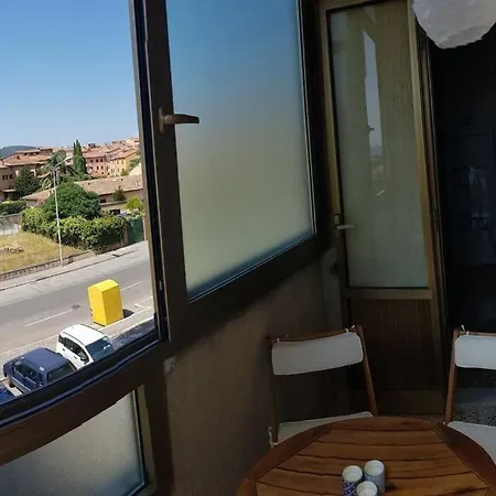 Casa Marna: Comodita E Praticita Con Vista Duomo