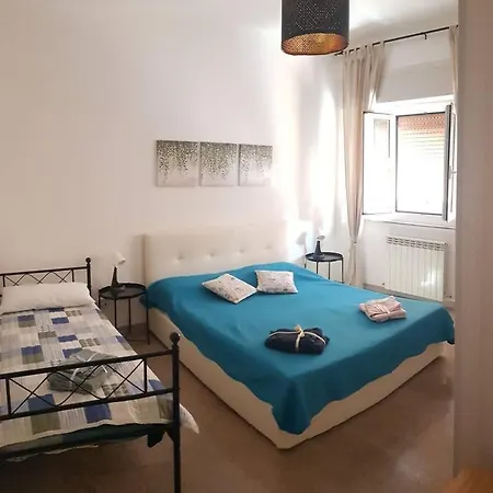 Casa Marna: Comodita E Praticita Con Vista Duomo Apartment
